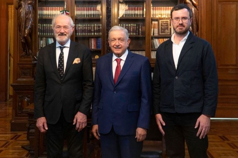 nxnoticias.com-amlo-y-sheinbaum-celebran-liberacion-de-julian-assange