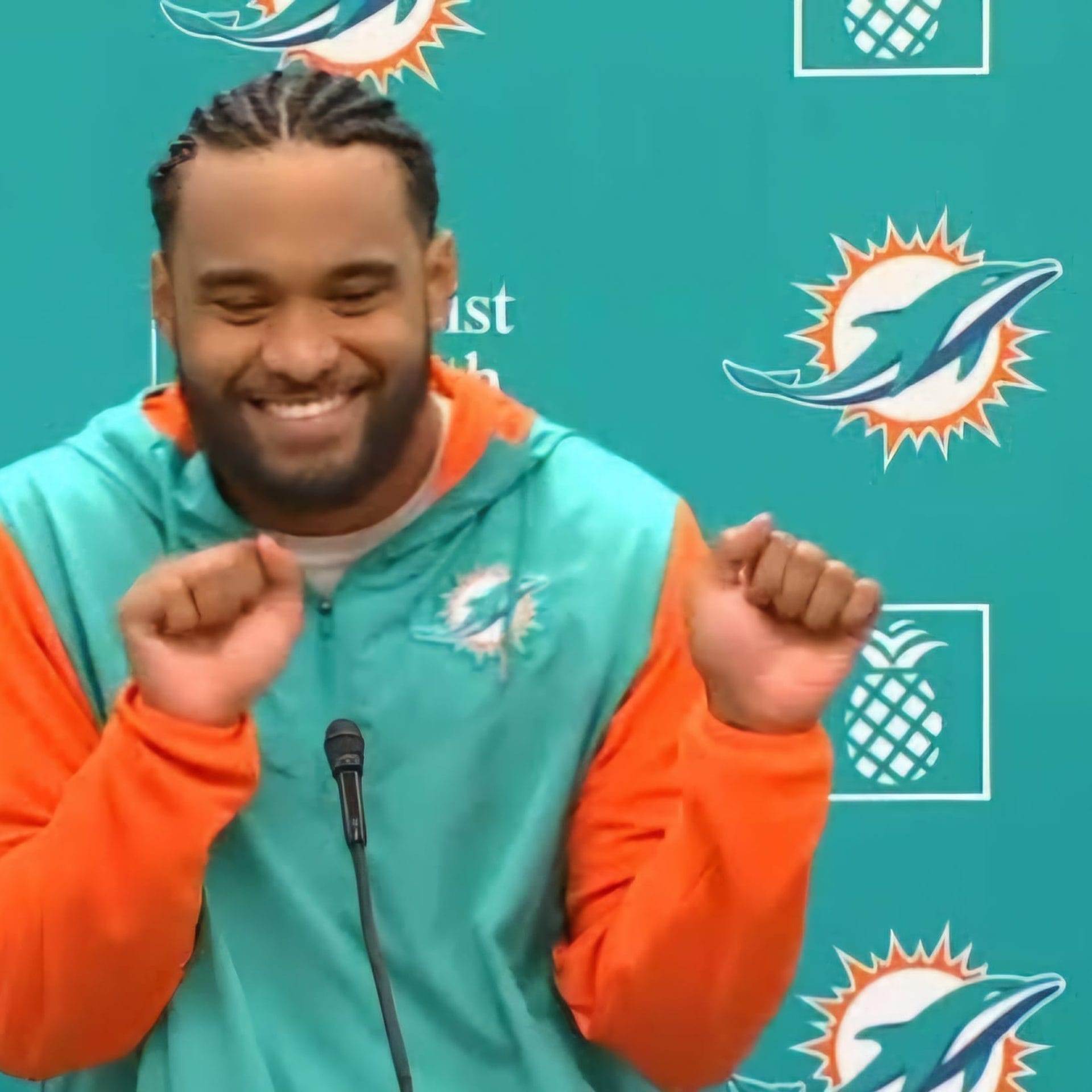 nxnoticias.com-tagovailoa-firma-extension-contractual-con-miami