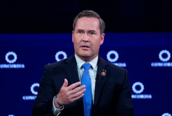nxnoticias.com-confirma-a-trump-a-mike-waltz-como-su-asesor-de-seguridad-nacional