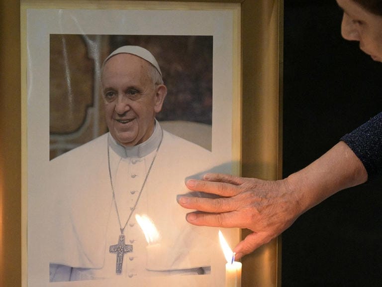 nxnoticias.com-papa-francisco-permanecera-otra-semana-hospitalizado