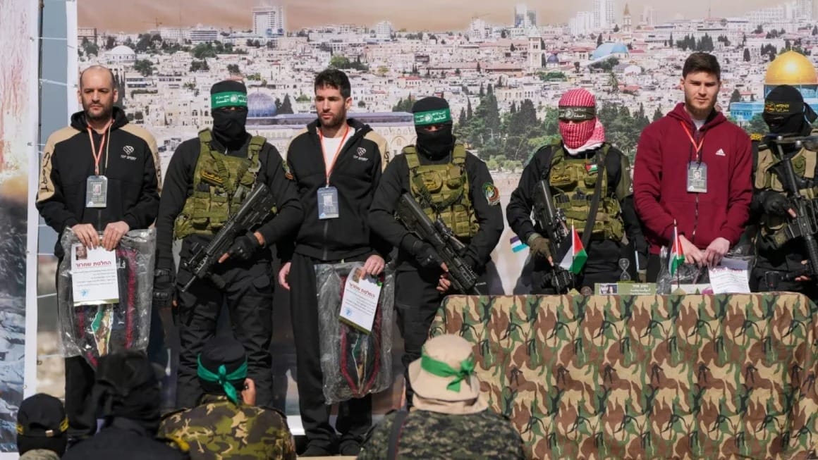 nxnoticias.com-rehenes-israelies-son-liberados-en-gaza-e-israel-excarcela-a-palestinos