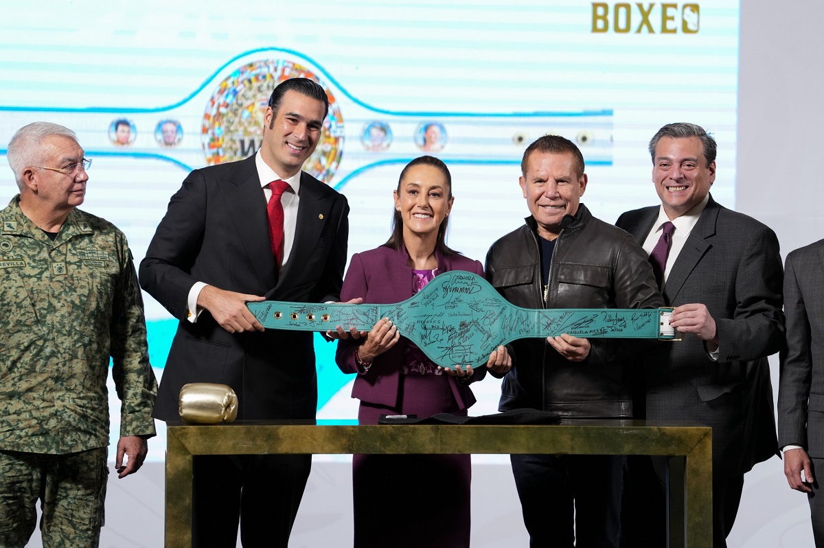 nxnoticias.com-julio-cesar-chavez-presenta-la-clase-nacional-de-boxeo-junto-a-presidenta-sheinbaum