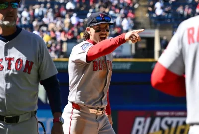 nxnoticias.com-mlb-fanatico-expulsado-por-burlarse-de-jarren-duran-de-los-red-sox