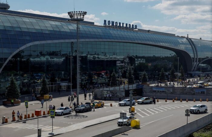 nxnoticias.com-moscu-cierra-aeropuerto-por-ataque-de-drones-ucranianos