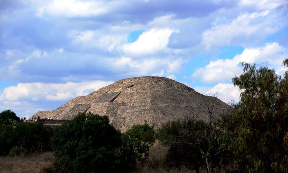 nxnoticias.com-reabren-el-ascenso-a-la-piramide-de-la-luna-en-teotihuacan