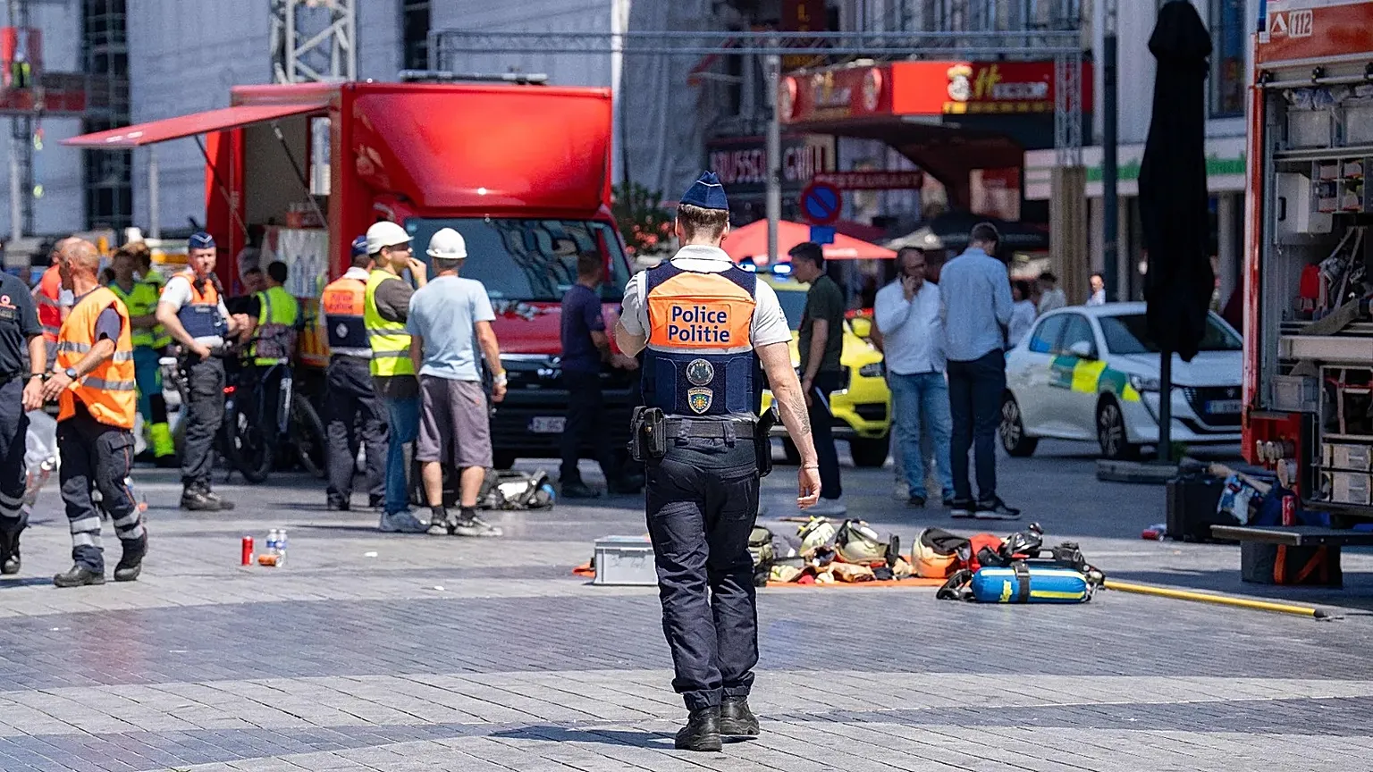 Incendio en edificio de Bruselas, Bélgica.