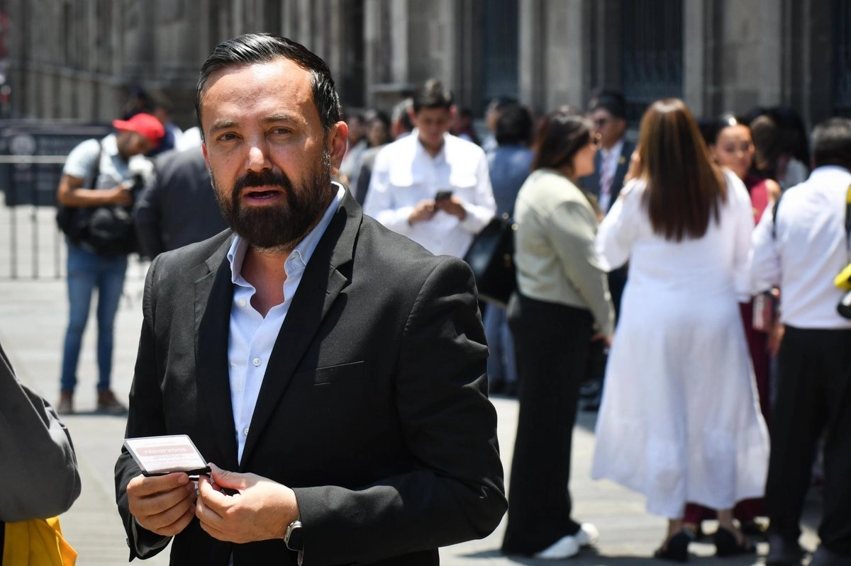 Arturo Ávila, senador de Morena, respalda a Marina del Pilar.