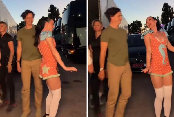Justin Trudeau bailando en el video Watch It Burn de Katy Perry.
