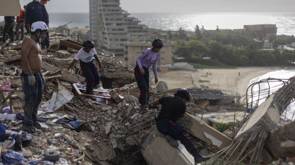 Actualización de cifra de víctimas tras terremotos en Venezuela.