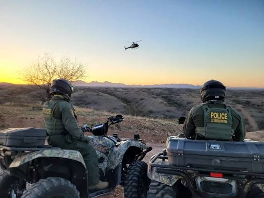 Patrulla Fronteriza detiene a mexicano en Arizona.