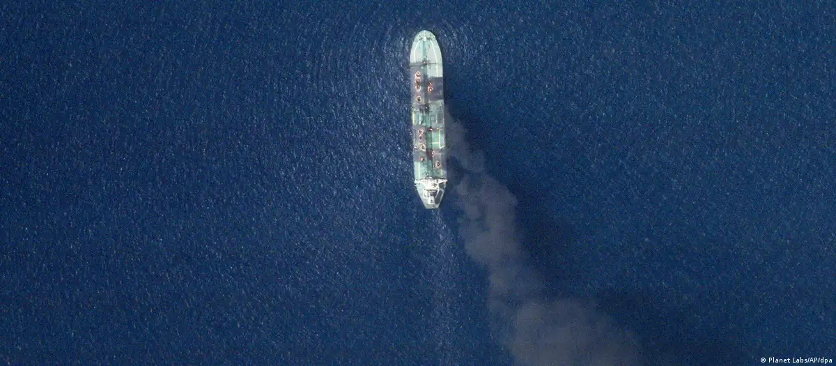 Rebeldes en Yemen reivindican ataque en el Mar Rojo.