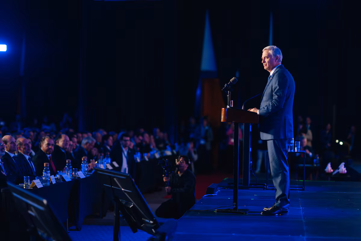 Kast prevé aparición en el Foro Madrid, a realizarse en Santiago.