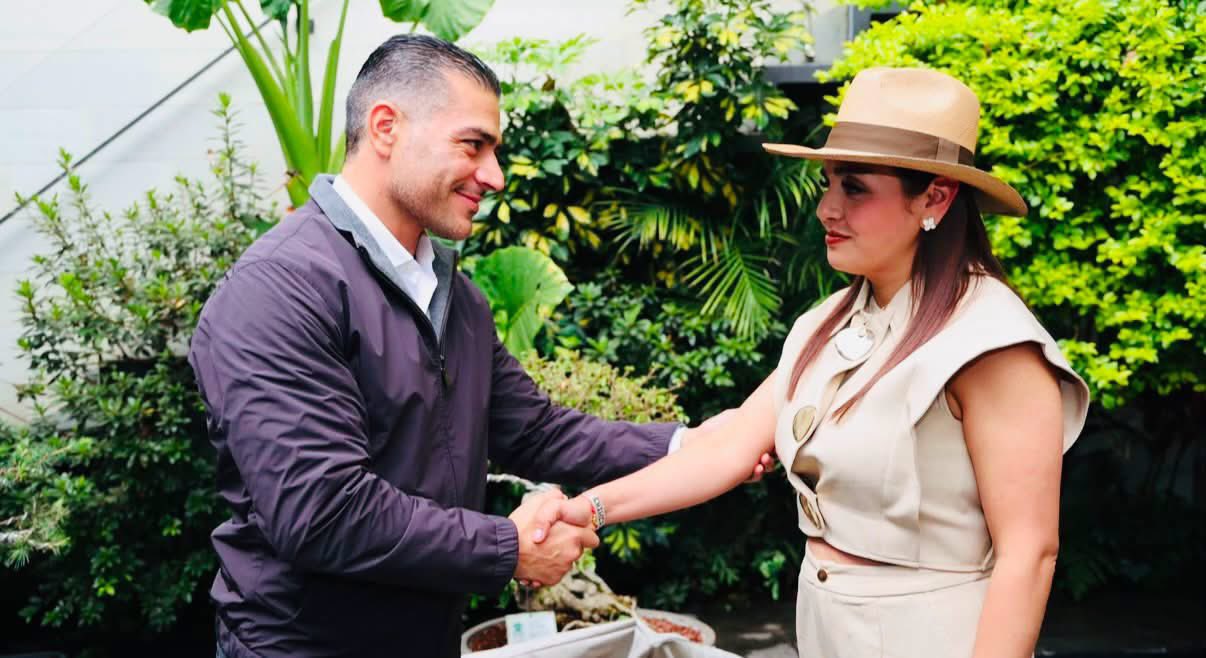 Grecia Quiroz se reúne con Omar García Harfuch.
