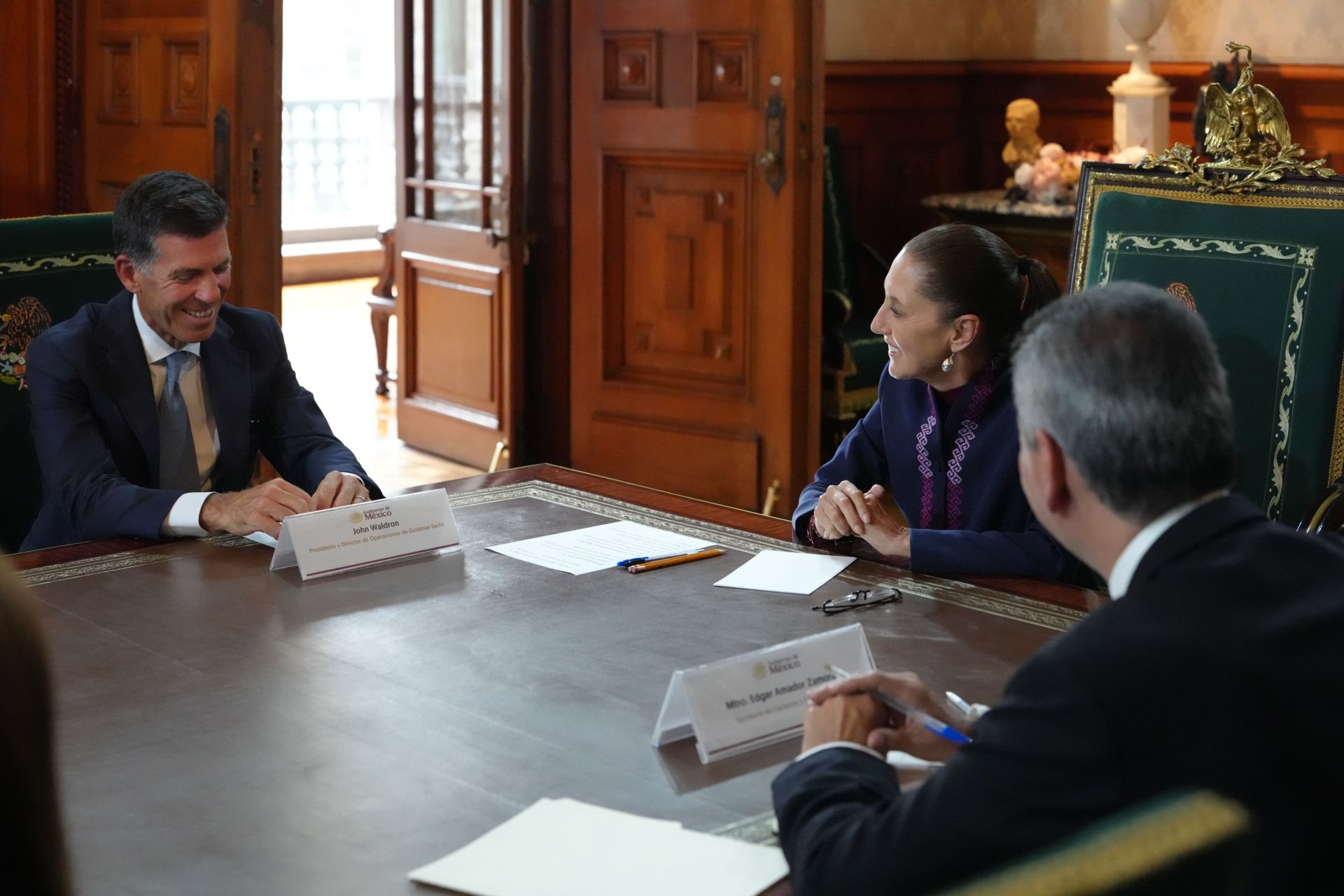 Sheinbaum se reúne con Goldman Sachs