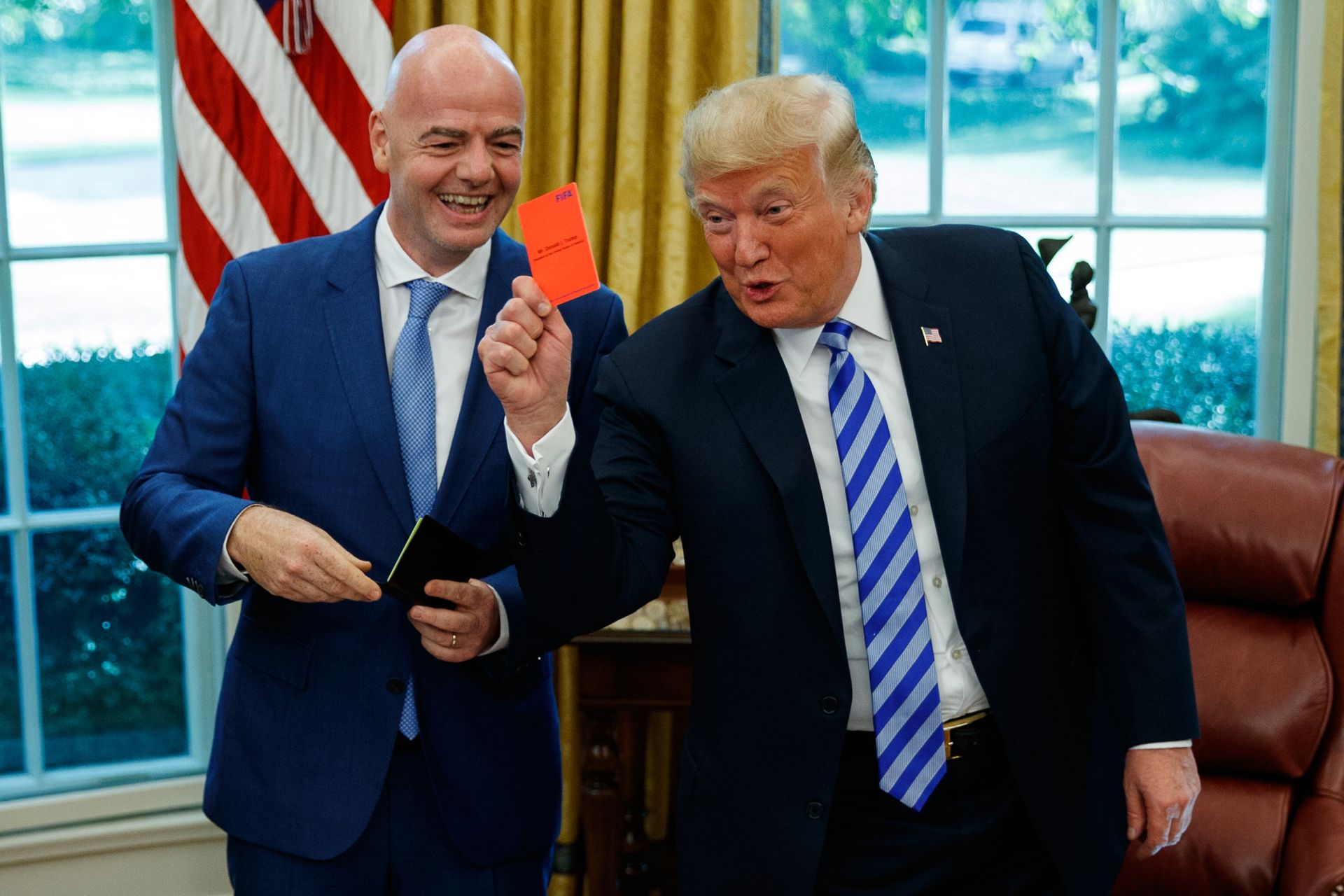 Trump pide a FIFA dejar al frente a Gianni Infantino.