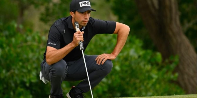Álvaro Ortiz destaca como golfista mexicano en el PGA Tour.