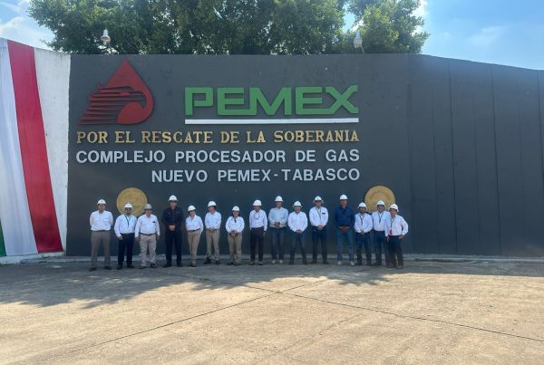 Pemex y CFE refuerzan cooperación para asegurar suministro eléctrico en el sureste de México.