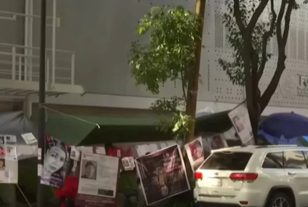 FGR niega que haya ocurrido una balacera en campamento de madres buscadoras.