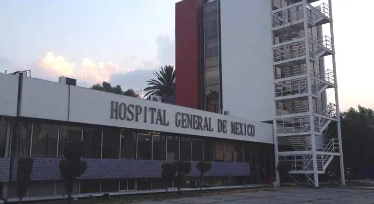 Siguen hospitalizadas 15 personas tras brote de salmonela en el Hospital General de México.