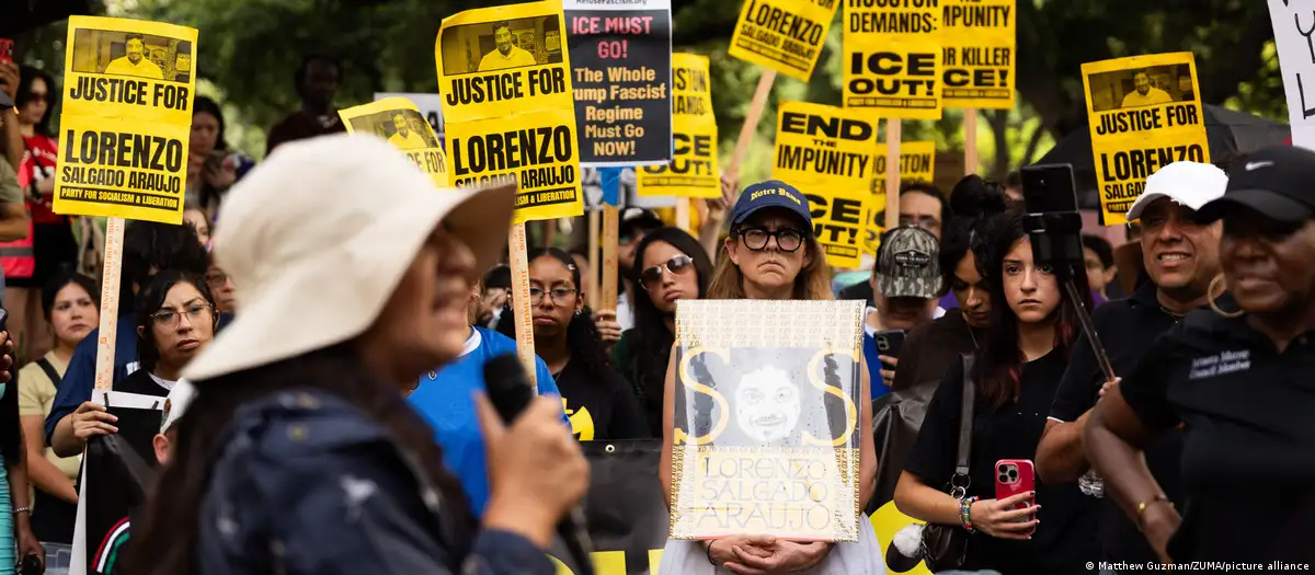 Identifican al agente del ICE que agredió a Lorenzo Salgado.