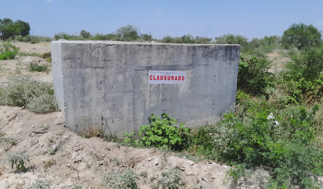 Profepa clausura descarga de aguas negras en Sabinas, Coahuila.