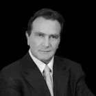Fallece el periodista Óscar Mario Beteta.