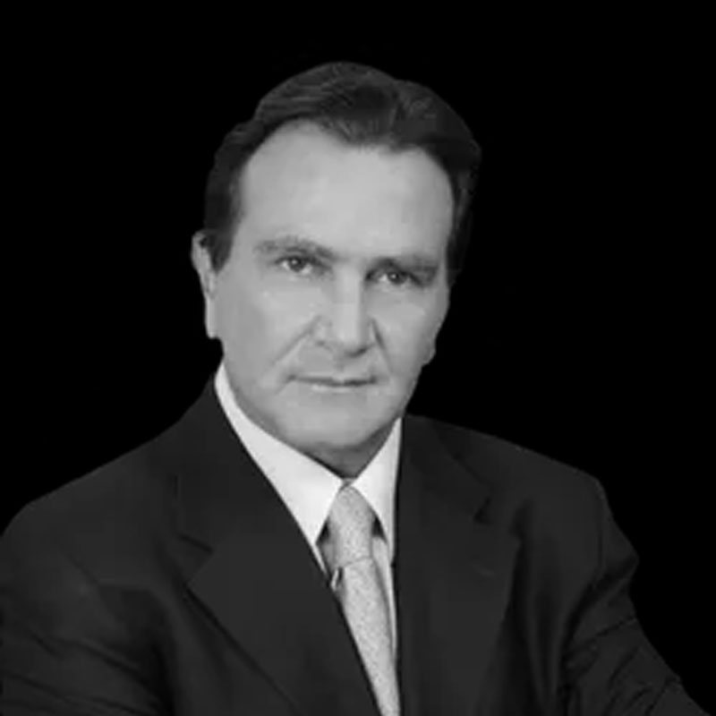 Fallece el periodista Óscar Mario Beteta.