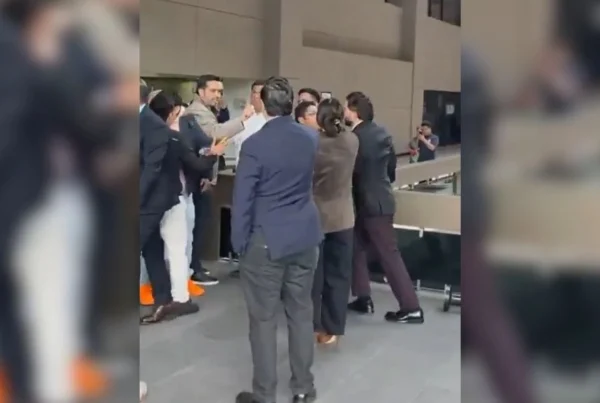 Álvarez Máynez responde al PRI tras encontronazo en San Lázaro.