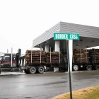 Canadá y Emiratos Árabes Unidos alcanzan acuerdo comercial.