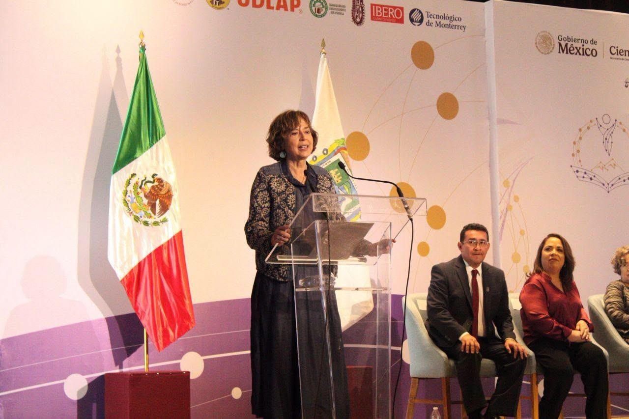 Secretaría de Ciencia reconoce rezago científico y tecnológico de las mujeres.