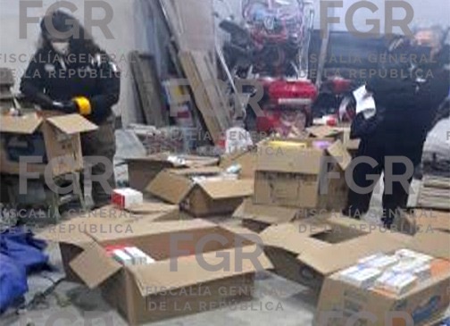 FGR desmantela almacén de medicamentos caducados en Chalco, Estado de México.