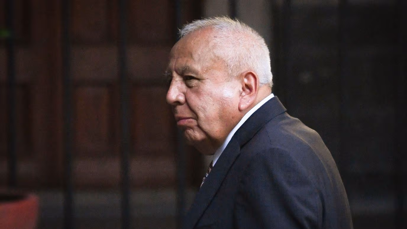 Frenan causa penal contra Francisco Garduño por incendio migratorio.