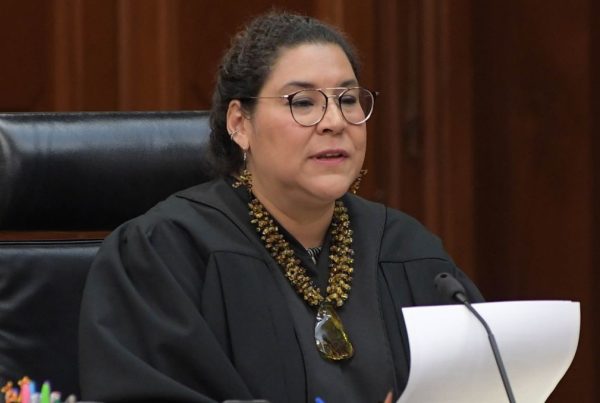 Lenia Batres defiende límites a comentarios en su cuenta de X.