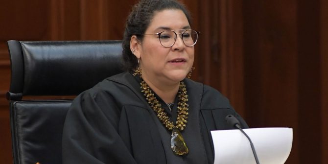 Lenia Batres defiende límites a comentarios en su cuenta de X.