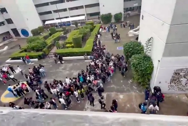 Suspenden clases en Prepa 1 y CCH Sur por inseguridad.