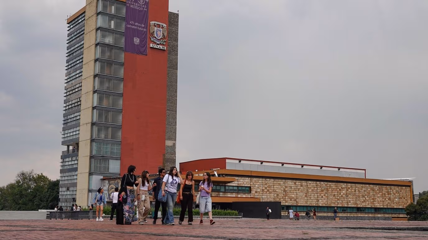 Estudiantes preparan movilizaciones hacia Ciudad Universitaria contra la represión.