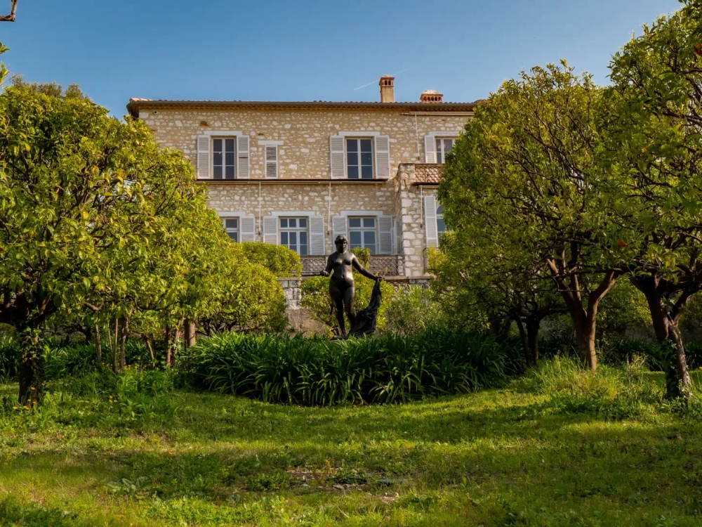 Recuperan en Francia dos obras de Renoir que fueron robadas en septiembre.