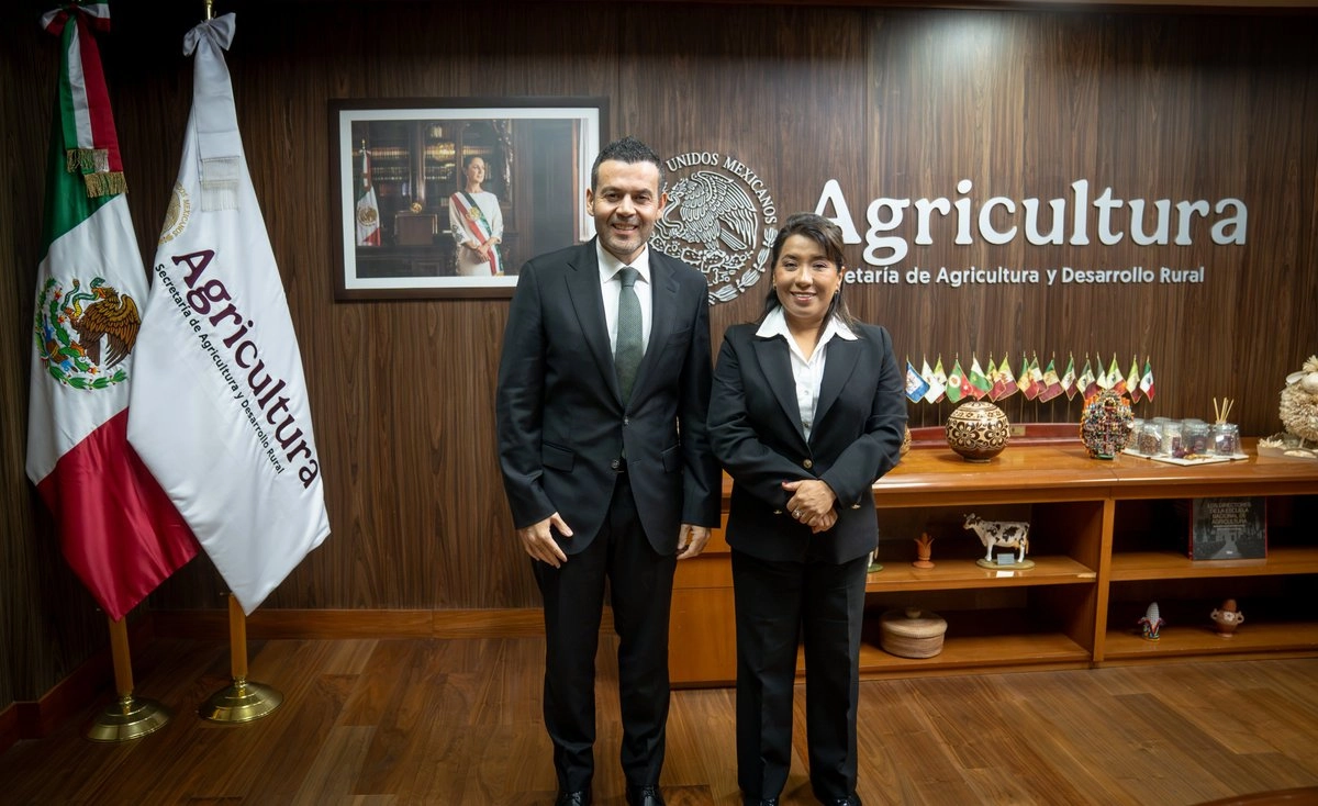 Ulises Mejía releva a Leonel Cota en la Subsecretaría de Agricultura.